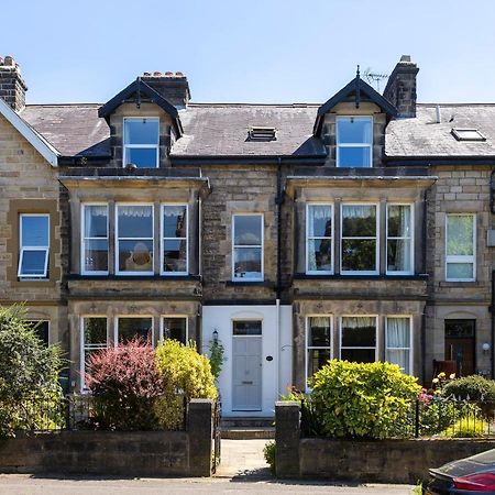 Wynnstay House Harrogate Bagian luar foto