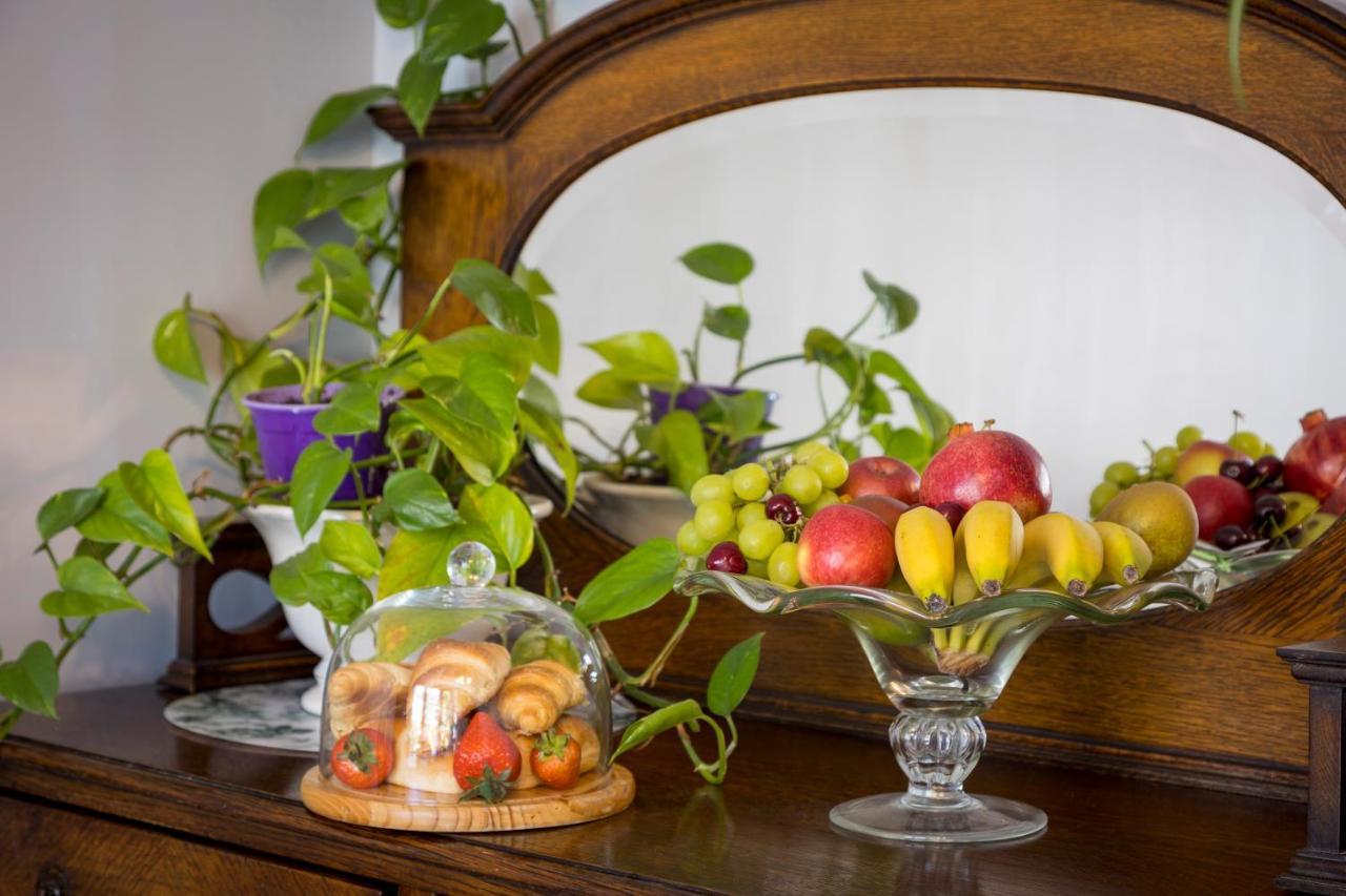 Wynnstay House Harrogate Bagian luar foto