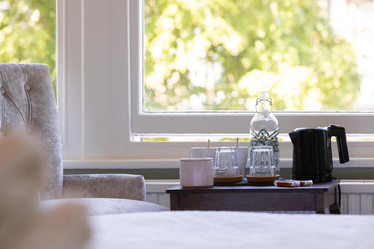 Wynnstay House Harrogate Bagian luar foto