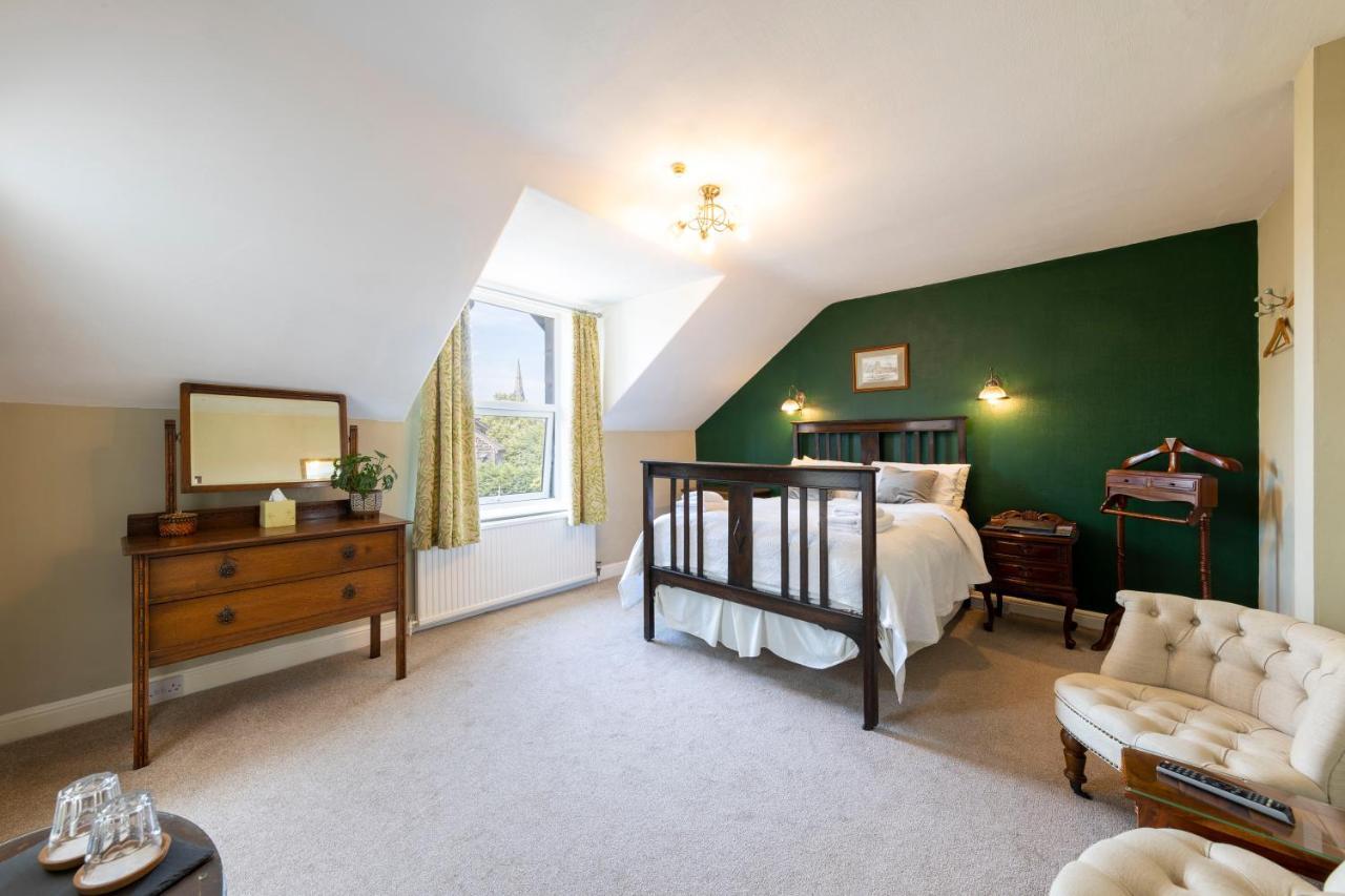 Wynnstay House Harrogate Bagian luar foto